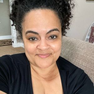 Meet your Posher, Tonya